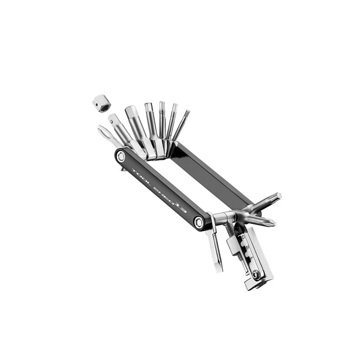 GIANT ToolShed 13 SET ALATA