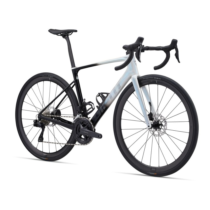 GIANT DEFY ADVANCED PRO 1 DI2 2024