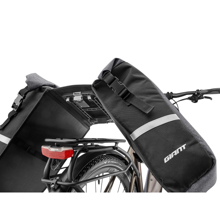 GIANT BISAGE PANNIER BAG WITH MIK SYSTEM 2x18 Litara